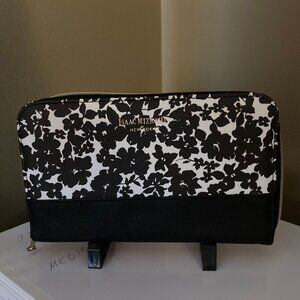 Isaac Mizrahi Make Up Brush Holder  NWOT